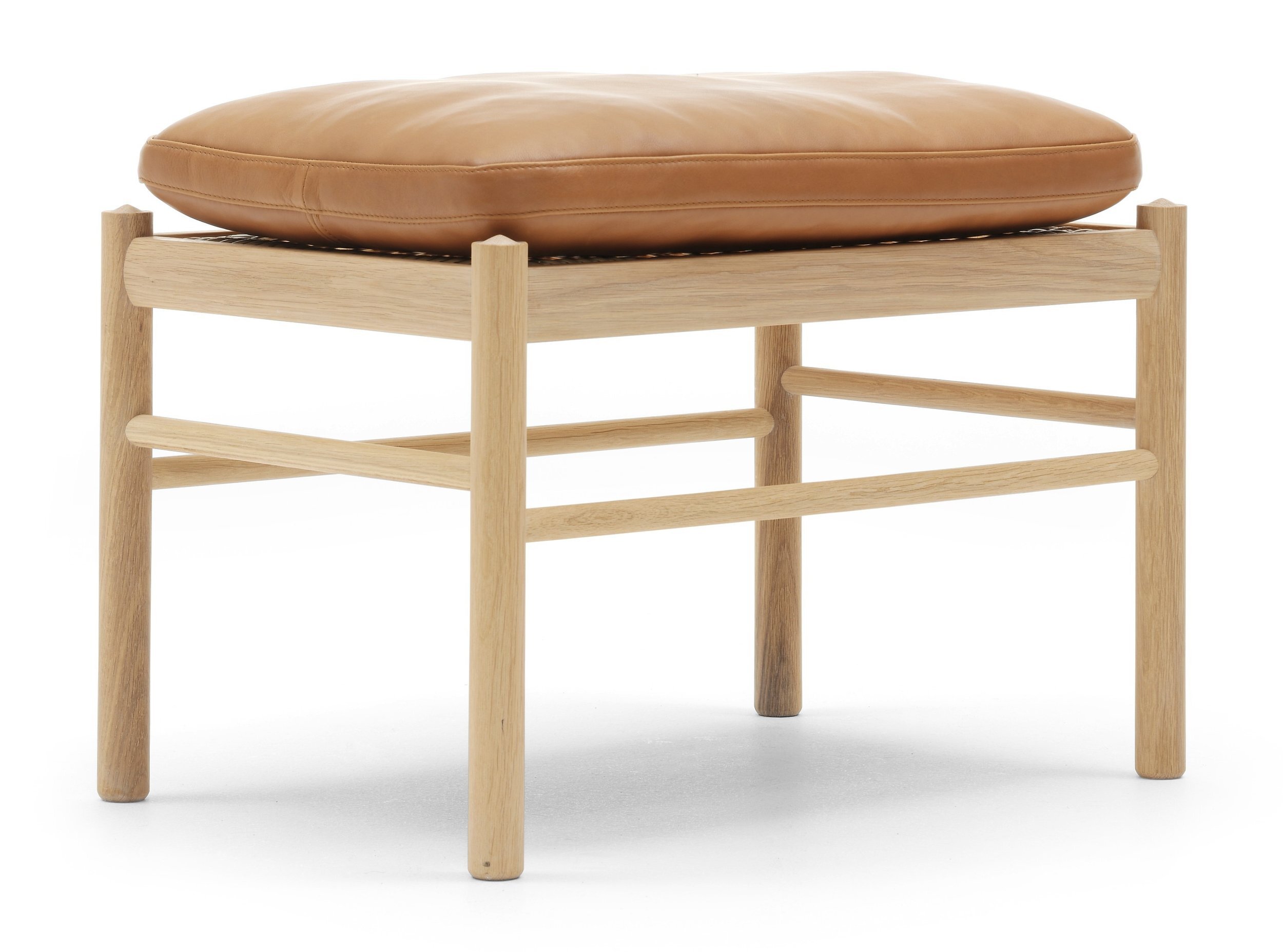 OW149F Colonial Footstool