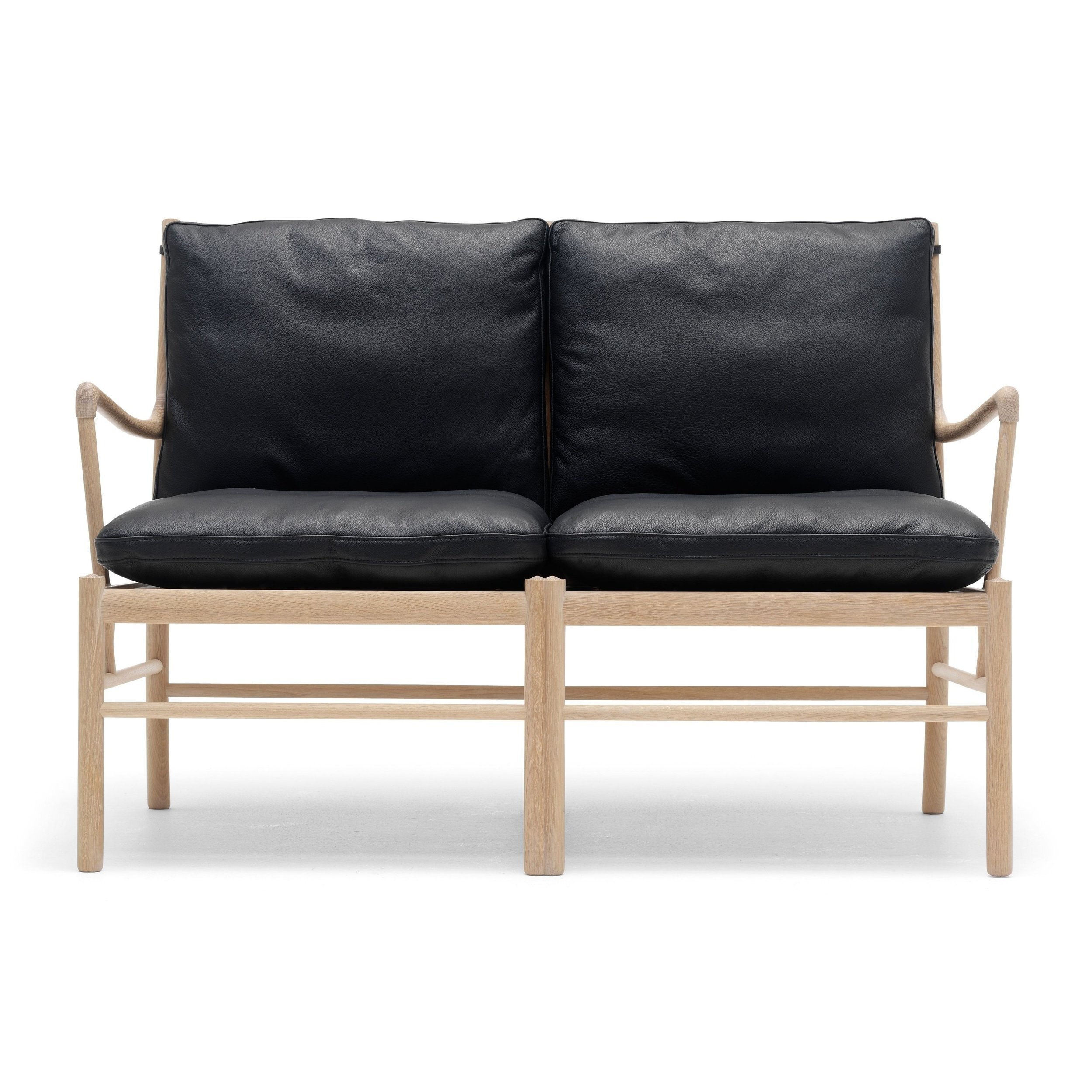 OW149-2 Colonial Sofa