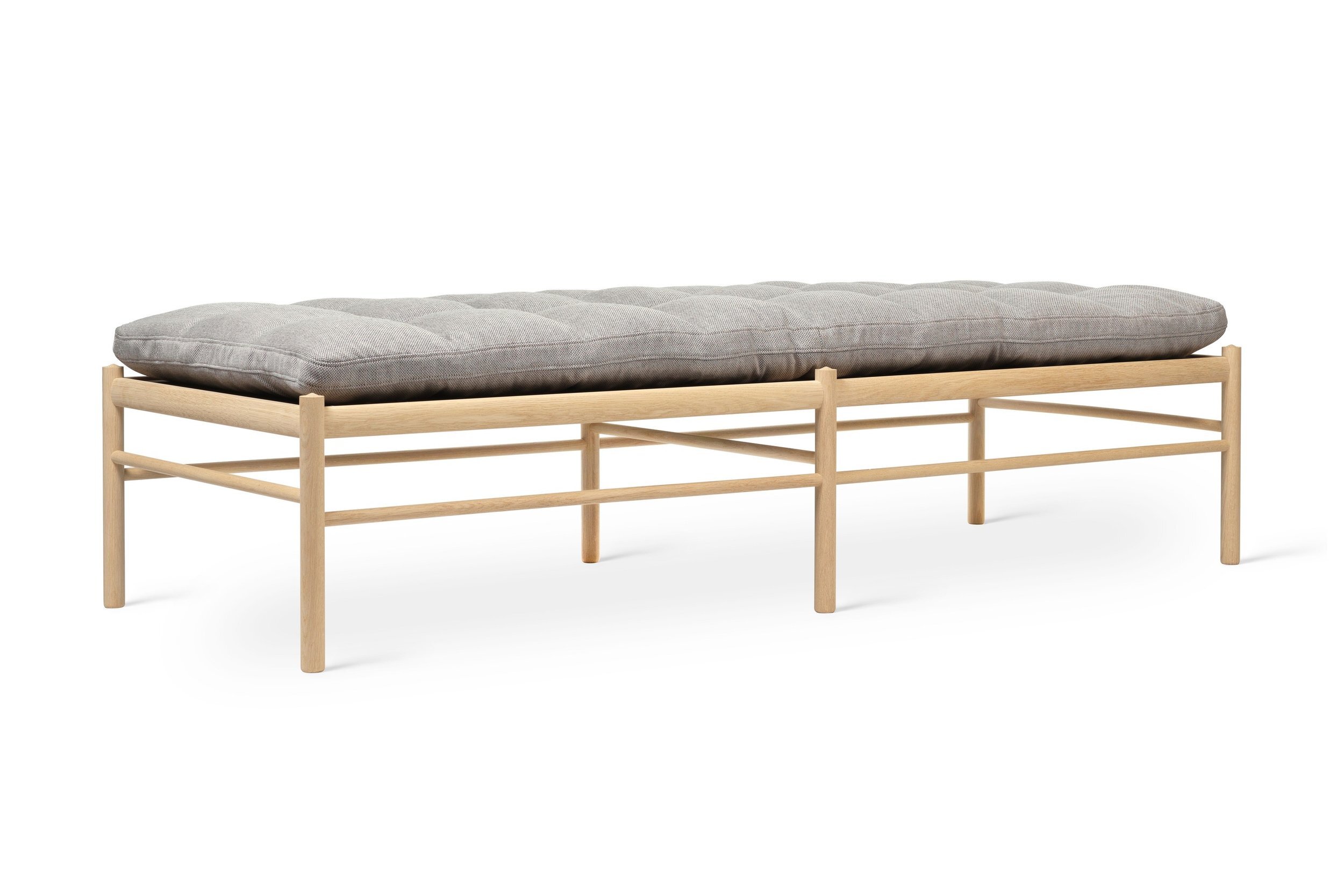OW150 Daybed