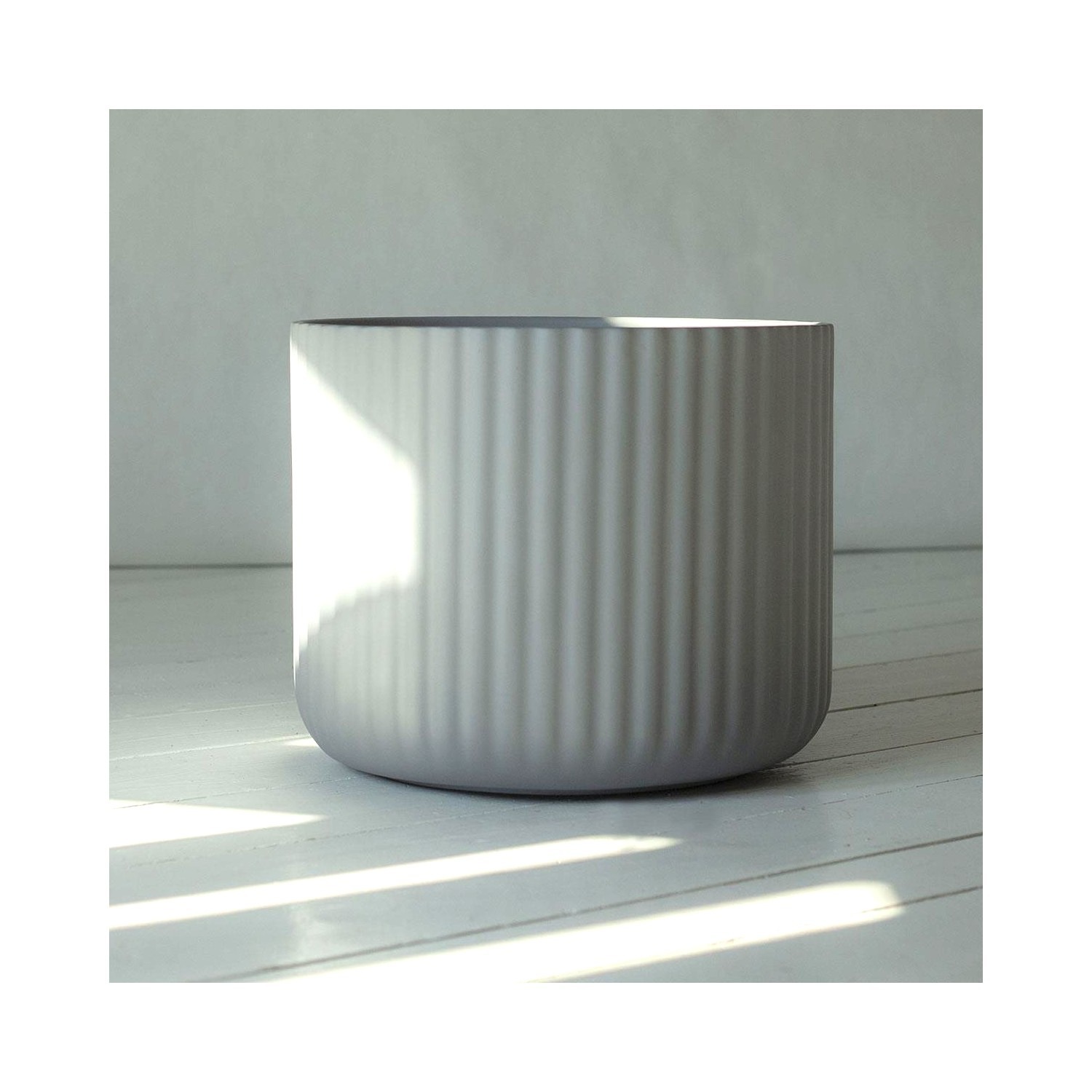 Klorofyll medium concrete planter