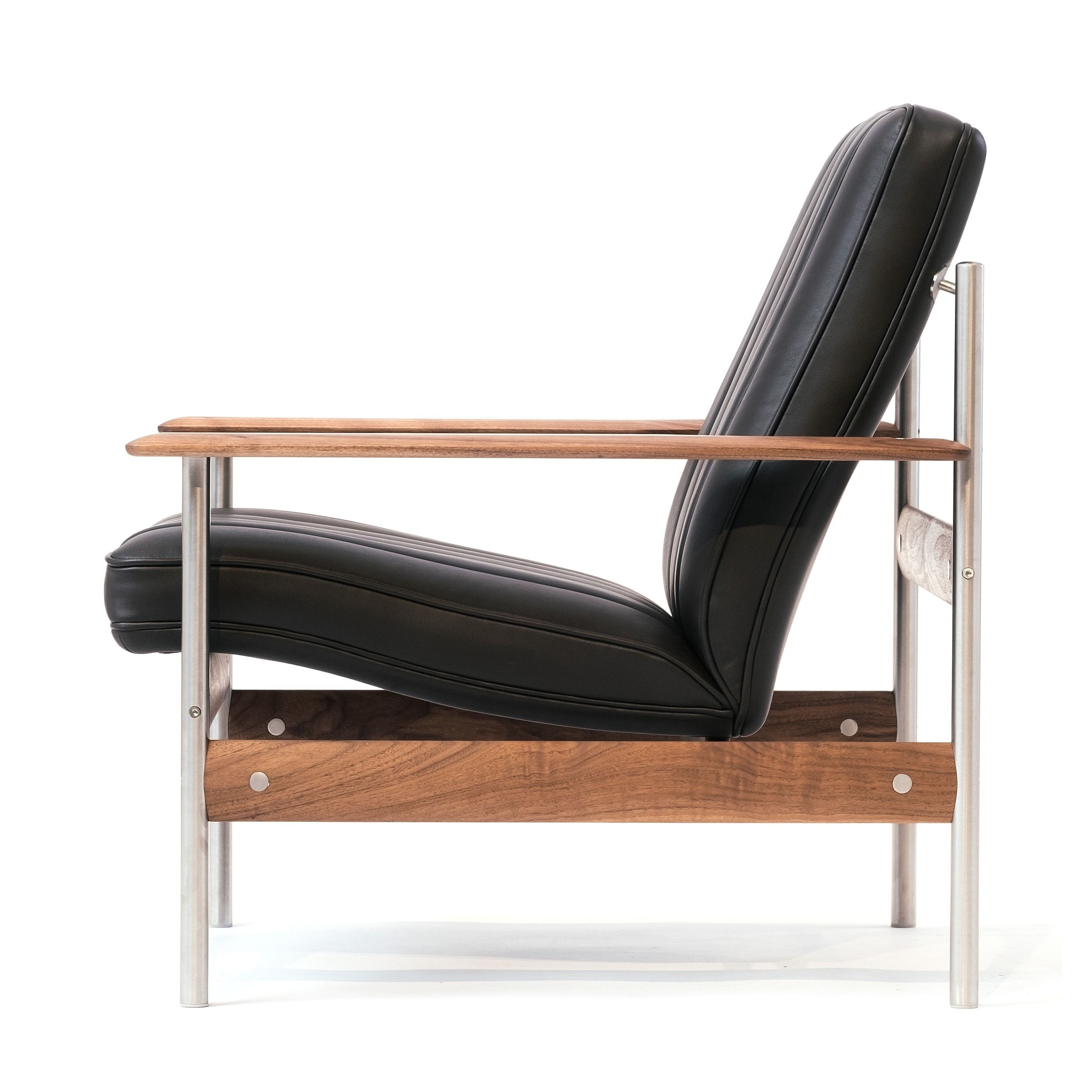 1001 AX Armchair