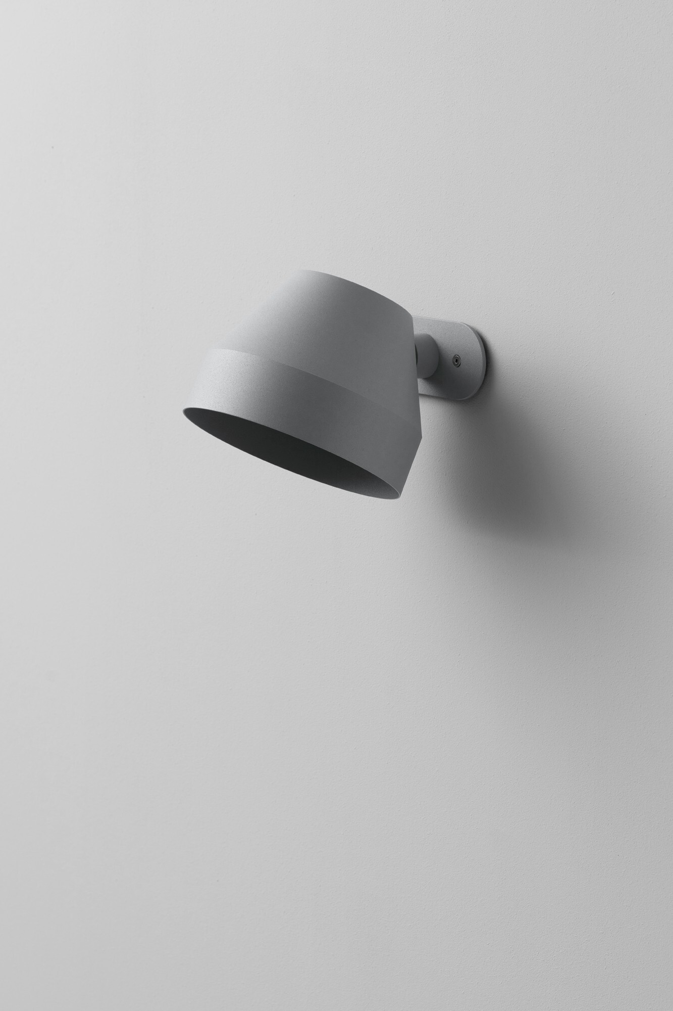 Euklides_Kouple_cap-wall_imageCarousel-0v4be2