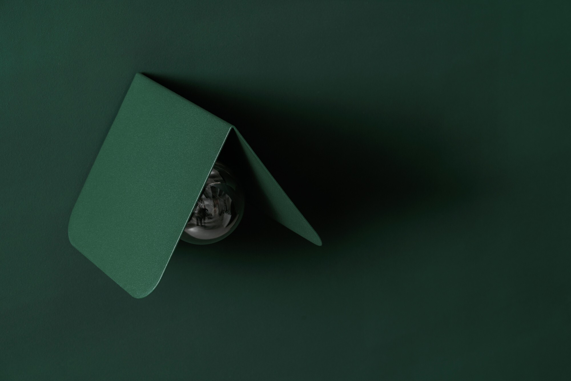 Euklides_Kouple_corner-wall_imageCarousel-0v4be2