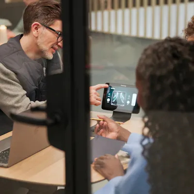 Framery four meeting pod intuitive controls